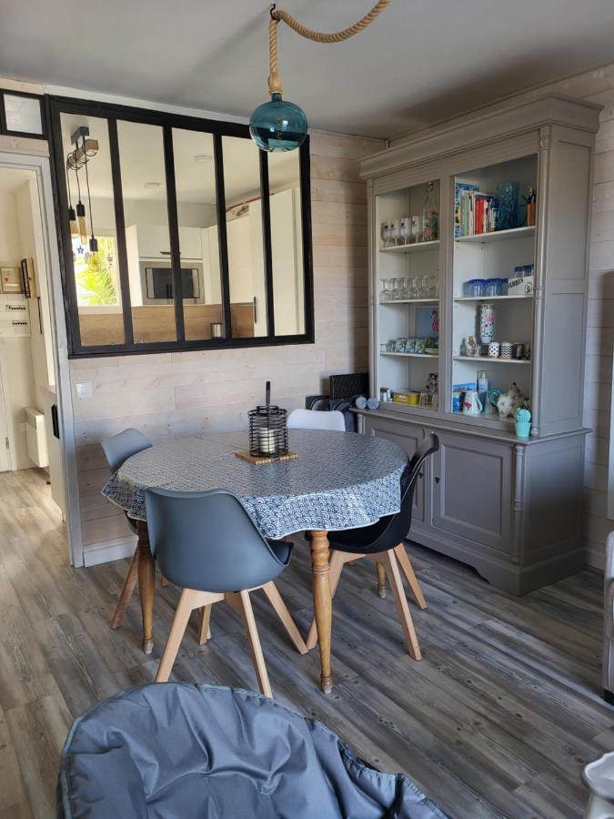 Villa Aux Capellans Sur La Marina Pour 4 Personnes - Vue Marina - Parking - Plage A 5 Min A Pied Saint-Cyprien  Exterior foto