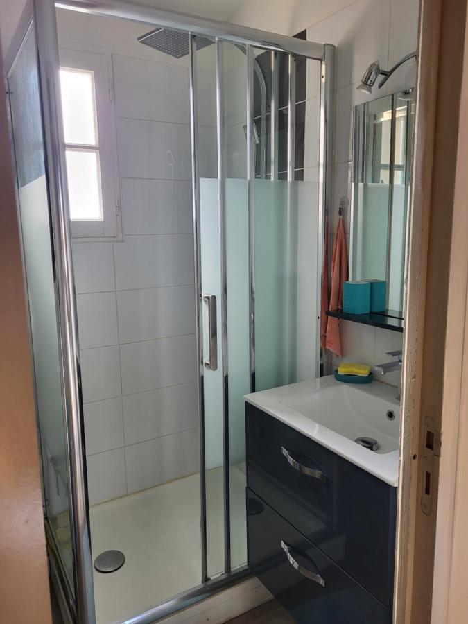 Villa Aux Capellans Sur La Marina Pour 4 Personnes - Vue Marina - Parking - Plage A 5 Min A Pied Saint-Cyprien  Exterior foto